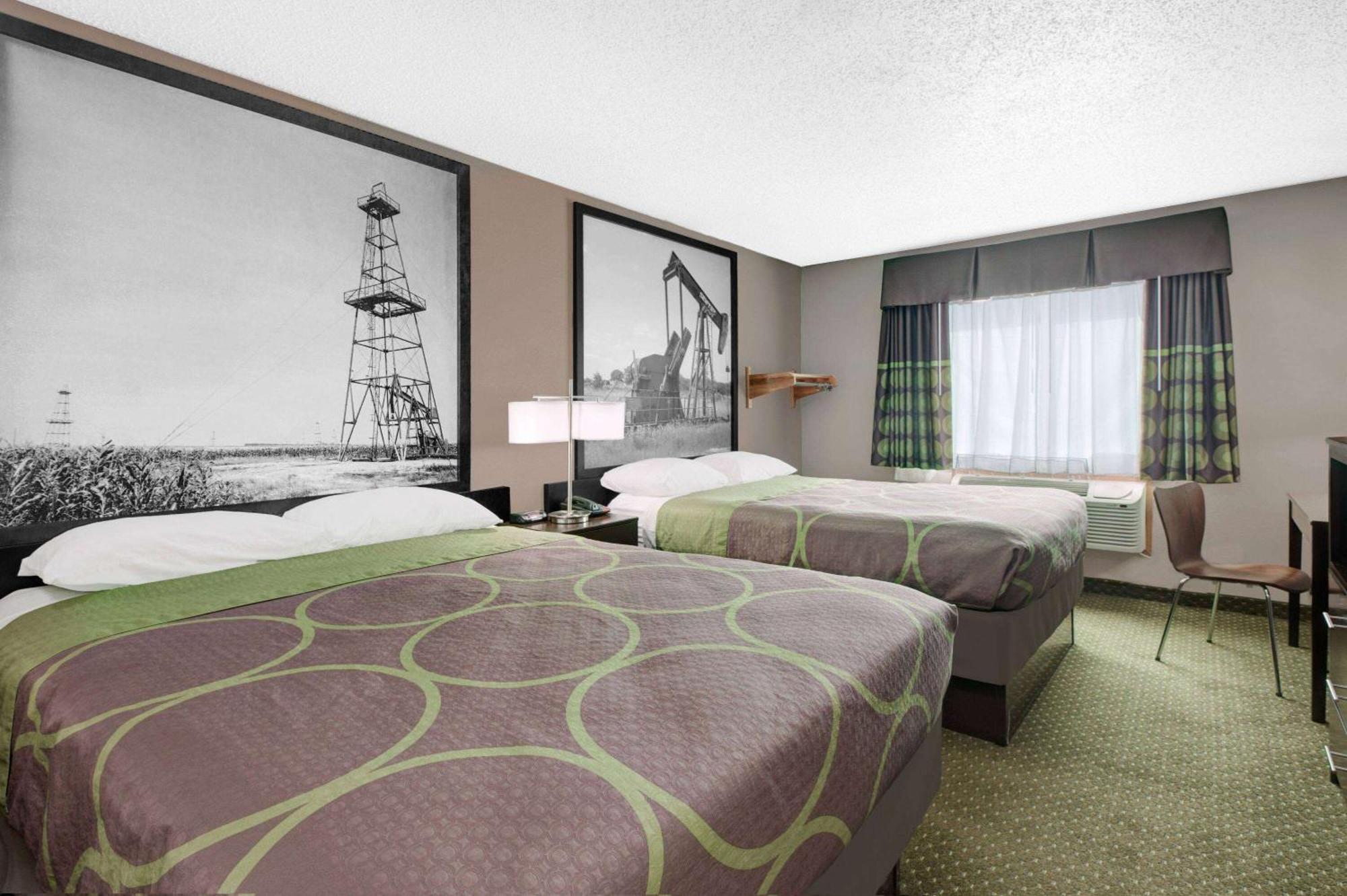 Motel Super 8 By Wyndham Bedford Dfw Airport West Exteriér fotografie